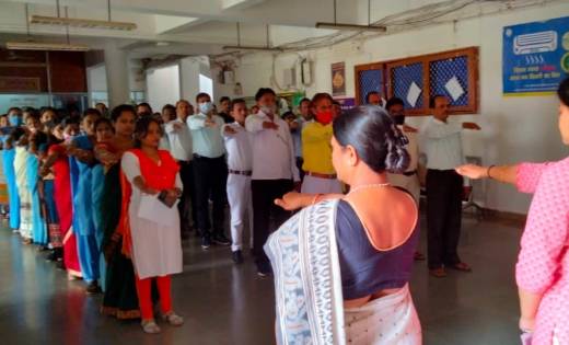 महासमुंद: ज़िला कार्यालय में भारतीय संविधान के प्रस्तावना का ... - CG Sandesh