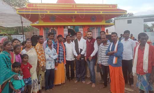 विधायक कश्यप फाफनी में माता मंदिर शुभारभ कार्यकम में हुए शाम... - CG Sandesh