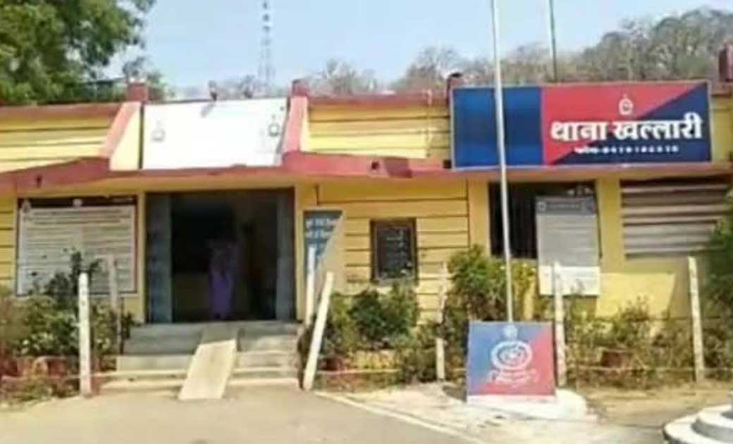 खल्लारी : मामाभांचा से 7.5 लीटर महुआ शराब जप्त. - CG Sandesh