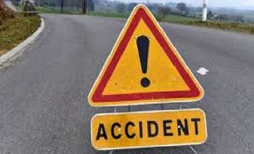 महासमुंद : ट्रक के ठोकर से स्कूटी सवार घायल, मामला दर्ज.