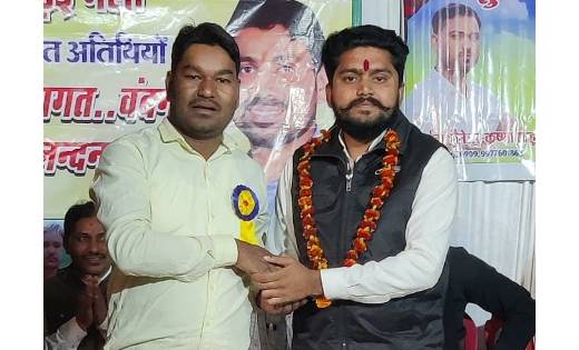 बाबा के आदर्श और उनके उपदेशों पर चलना है हम सबको -किसान नेता... - CG Sandesh