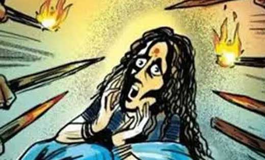 पटेवा : जादू टोना करके पति को खा गयी है कहकर महिला को करते ह... - CG Sandesh