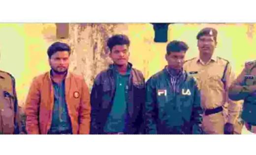 कार ने स्कूटी को मारी ठोकर, युवकों ने रात में आकर कार को लगा... - CG Sandesh