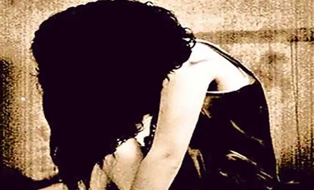  रेप के बाद प्रेग्नेंट हुई 15 साल की लड़की की मौत, गर्भपात कर... - CG Sandesh