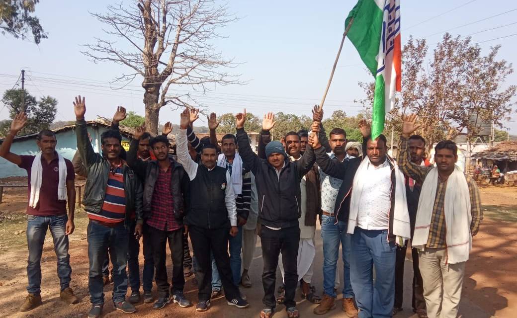  पेट्रोल डीजल रसोई गैस के बढ़ते दामों को लेकर कांग्रेस कमेटी... - CG Sandesh