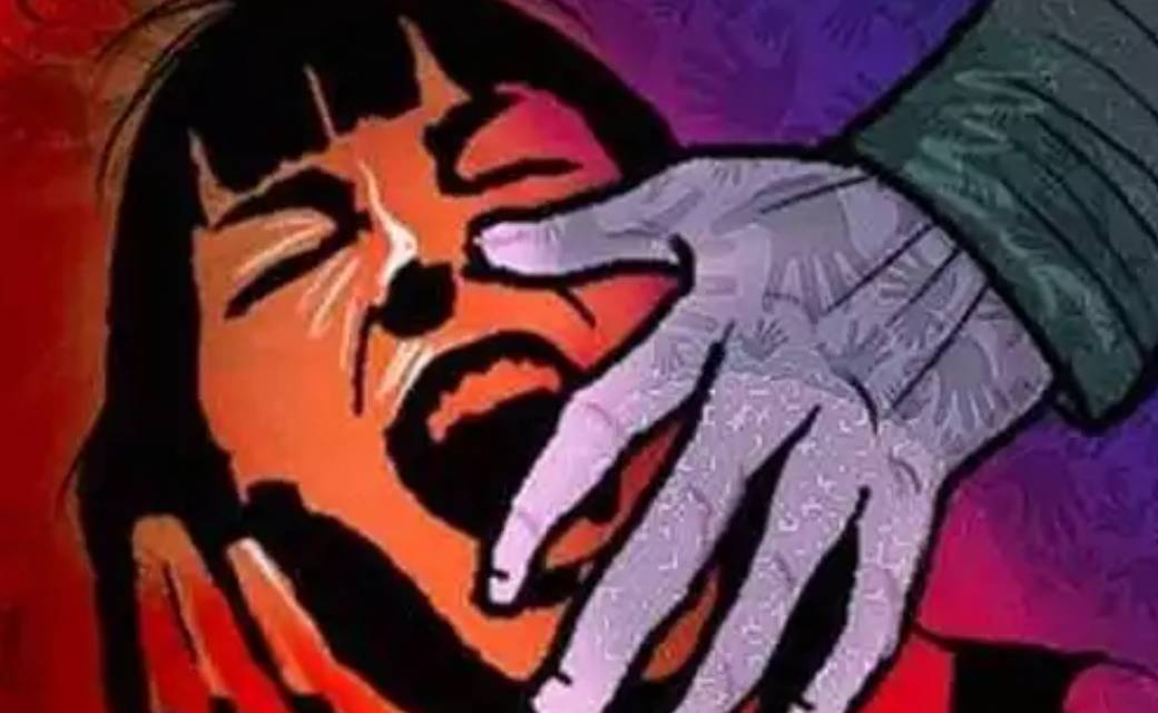 कोमाखान  में एक नाबालिक  से दुष्कर्म ,आरोपी पुलिस गिरफ्त से ... - CG Sandesh