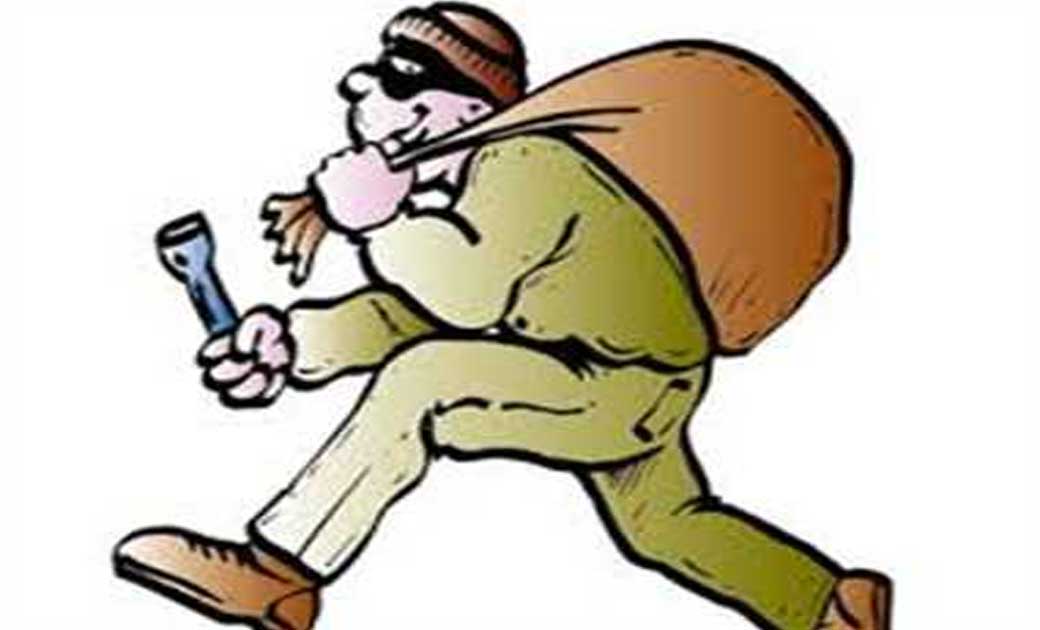 तेन्दूकोना : 3 HP का संबरर्सिबल पंप चोरी. - CG Sandesh