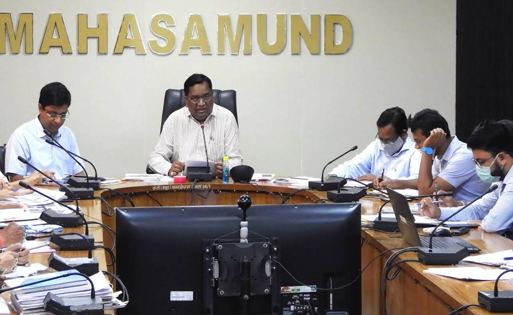 महासमुन्द : कोरोना के बढ़ते मामलें को देखते हुए कोरोना टेस्टि... - CG Sandesh