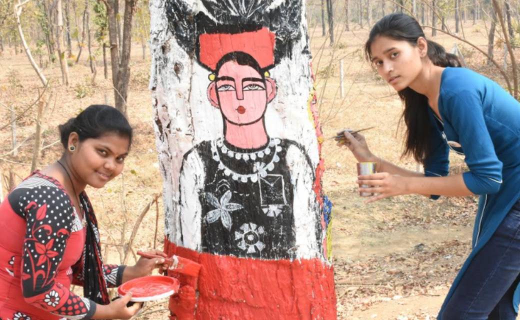 महासमुन्द  : छात्र-छात्राओं सहित अन्य लोगों के अन्दर छुपी प्... - CG Sandesh