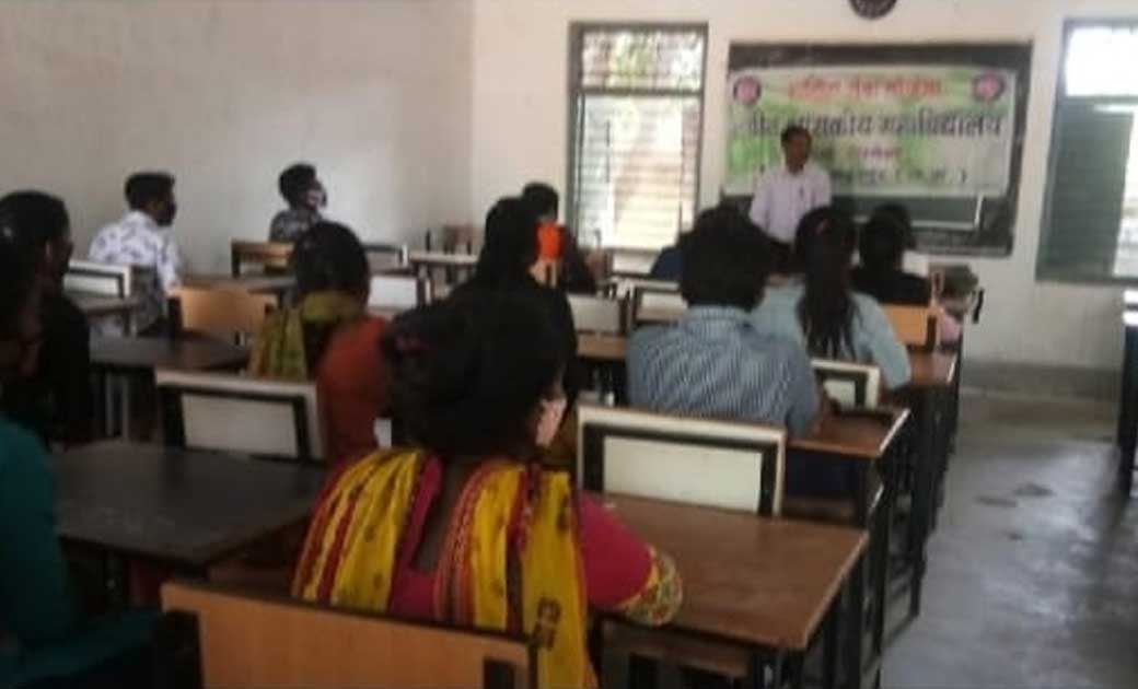 महासमुन्द : सोने के सिक्के या गहनें पर हाॅलमार्क के साथ बीआई... - CG Sandesh
