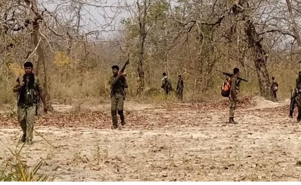 नक्सल हमले के बाद से लापता कोबरा बटालियन जवान  रामेश्वर सिंह मनहास नक्सलियों के कब्ज़े में.