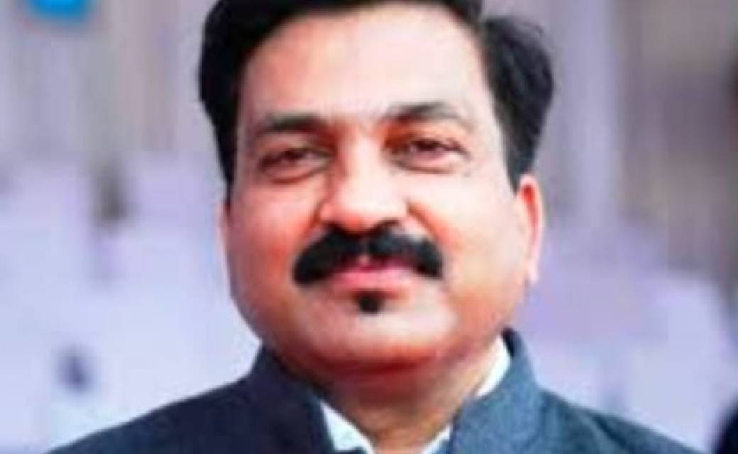 आने वाले कुछ दिन अहम, सावधानी बरतें :-सीएमएचओ डॉ.एस.एन केसरी....  राज्य स्वास्थ्य विभाग ने आइवरमेकटिन, डाक्सीसाइक्लिन और पैरासिटामॉल लेते रहने की दी सलाह