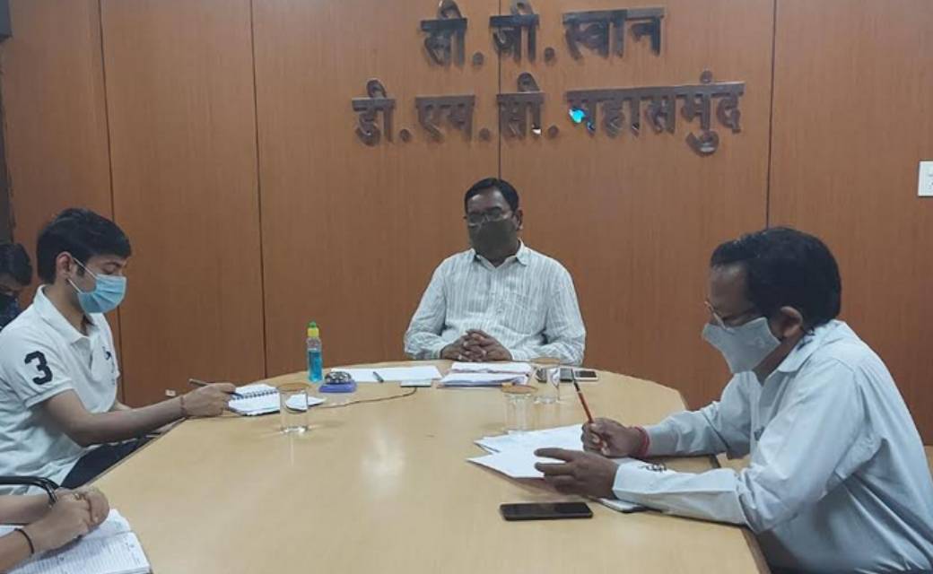 महासमुंद  : सब्जी विक्रेताओं एवं किराना सामाग्री वालो को डोर... - CG Sandesh