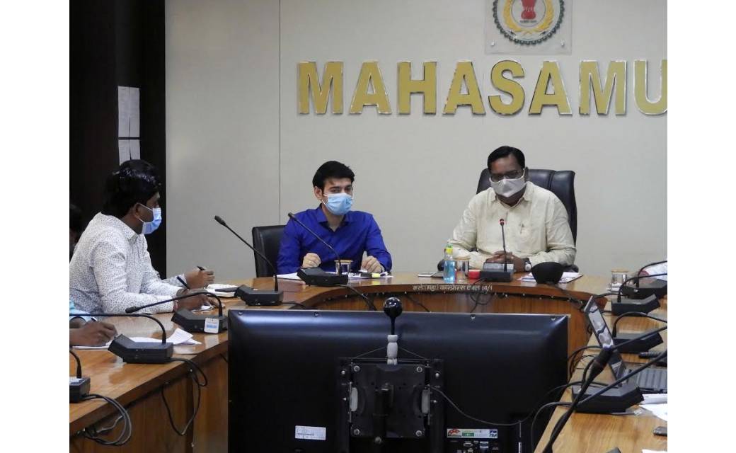 महासमुन्द : द्वितीय चरण के वैक्सीनेशन डोज लगाने की कार्यवाही... - CG Sandesh