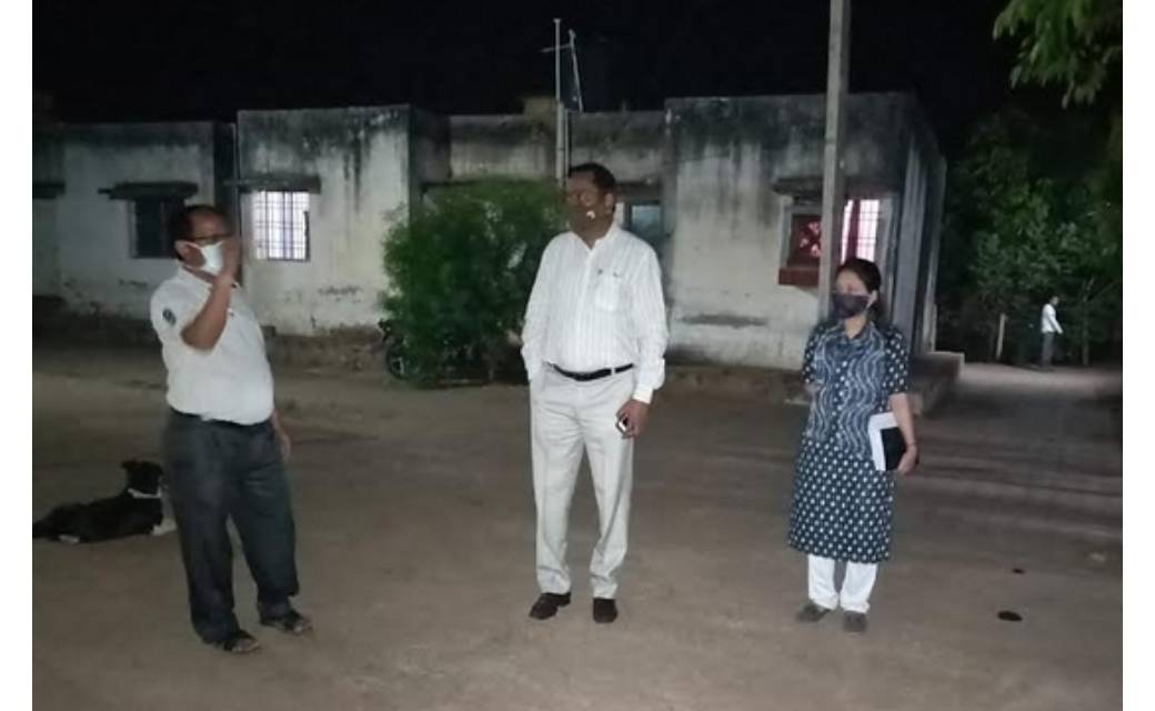 महासमुन्द : चिकित्सालय में मरीजो के परिजनों से की मुलाकात...... - CG Sandesh