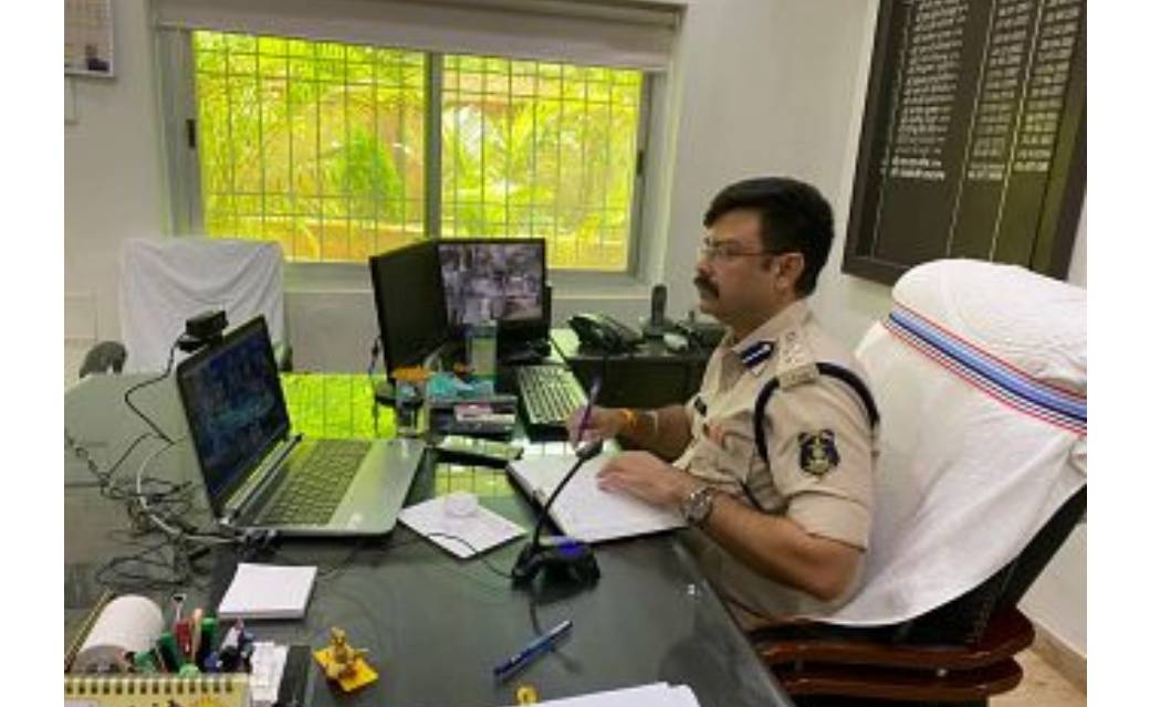 वर्चुअल क्राईम मीटिंग आयोजित कर विडियों क्राफ्रेंसिंग के माध... - CG Sandesh