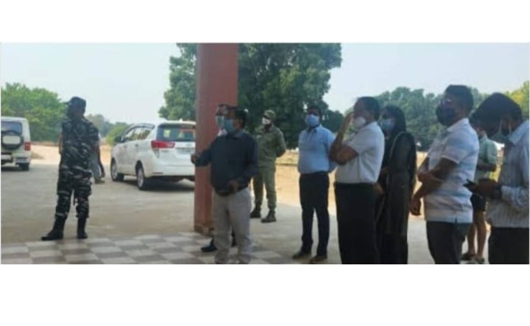 संक्रमण से सुरक्षा को देखते हुए जशपुर के ये गांव हुए कंटेंटम... - CG Sandesh