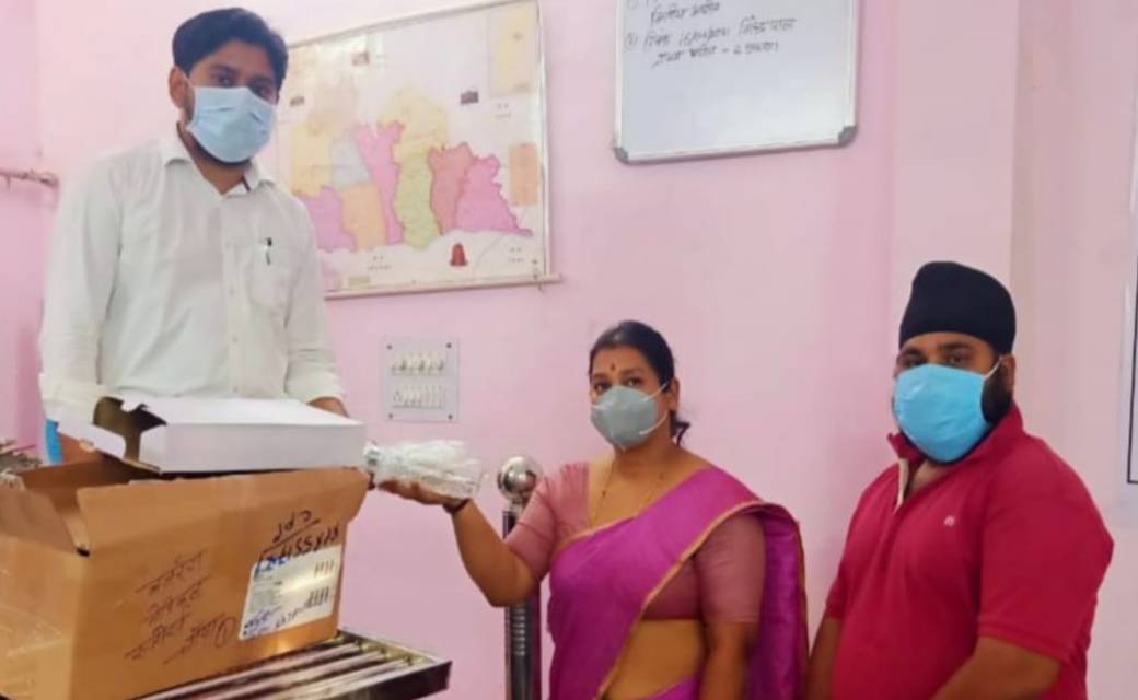 संगीता सुरेश पांडेय व करन सिंह भाटिया के नेतृत्व में दिया गय... - CG Sandesh