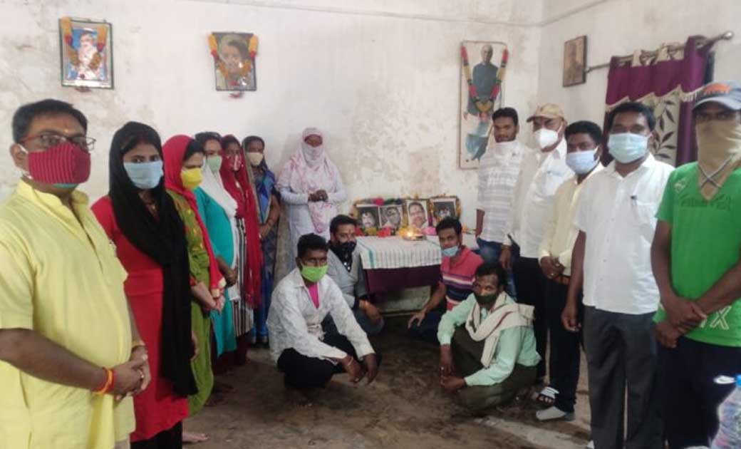 जशपुर : झीरम घाटी के शहीदों को किया गया नमन, प्रदेश में 25 म... - CG Sandesh