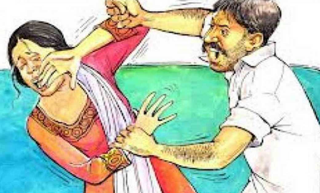 कांकेर : पति और सास सुसर ने मारपीट कर, घर से निकला बाहर, पीड़िता ने पुलिस में की शिकायत