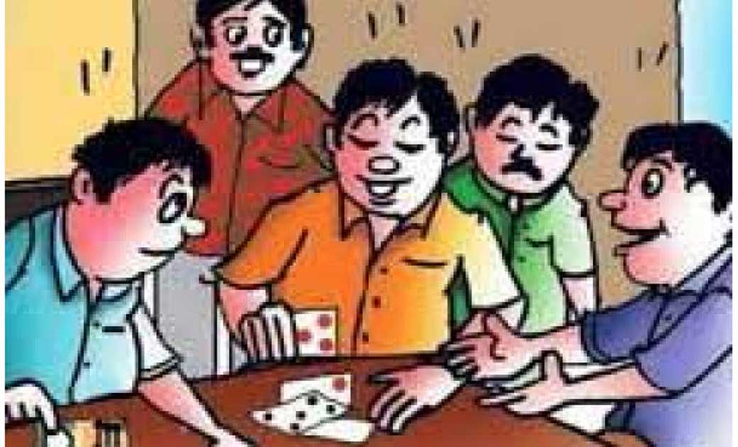 तुमगांव : भोरिंग से 10 जुआरी पकडाए.