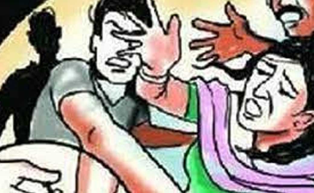 बसना : हमारे जमीन में तुम लोग क्यों धान बो रहे हो कहकर मारपी... - CG Sandesh