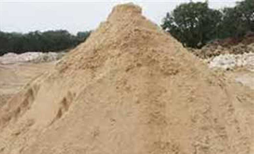 कलेक्टर ने महासमुन्द विकासखण्ड में रेत के अवैध उत्खनन, परिवह... - CG Sandesh