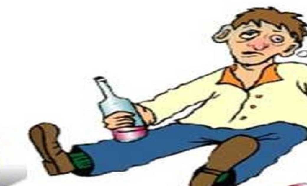 शराब के नशे मे धुत्त होकर कर रहे थे गाली गलौच, बुलानी पड़ी पुलिस  
