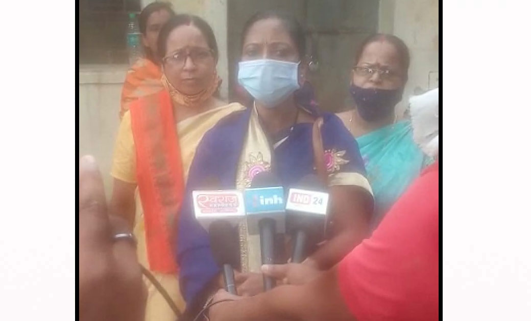 पार्षद के शपथ ग्रहण से पूर्व नाराज भाजपाइयों ने नगर पंचायत स... - CG Sandesh