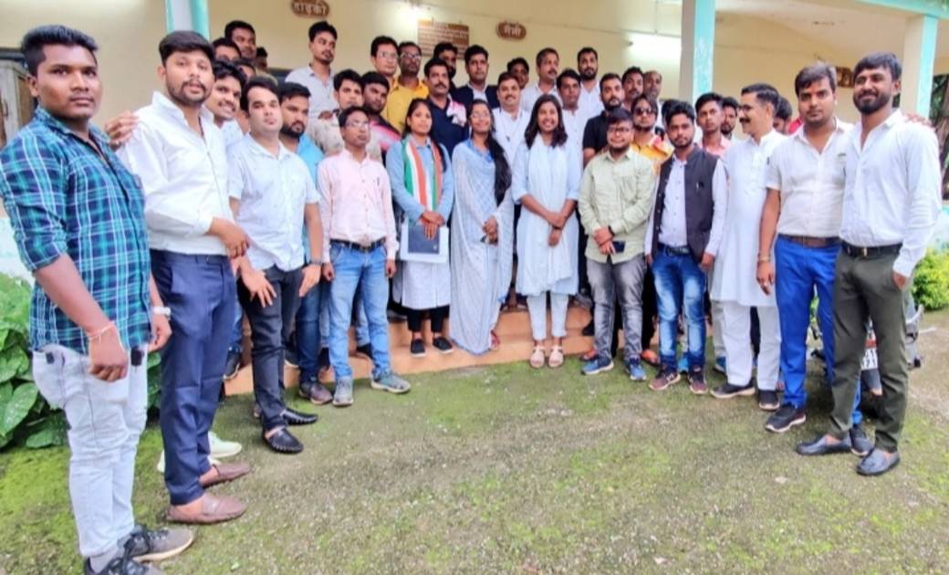 जिला युवा कांग्रेस जशपुर का जिला स्तरीय सम्मेलन आज बगीचा ब्ल... - CG Sandesh