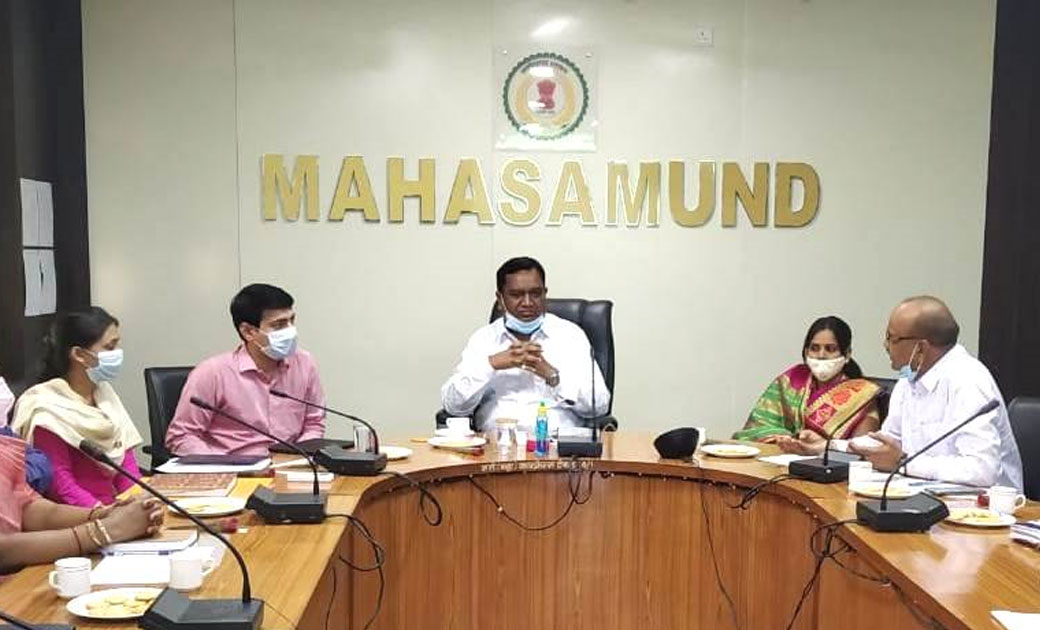 महासमुन्द: कलेक्टर की अध्यक्षता में  ज़िला साक्षरता मिशन प्रा... - CG Sandesh