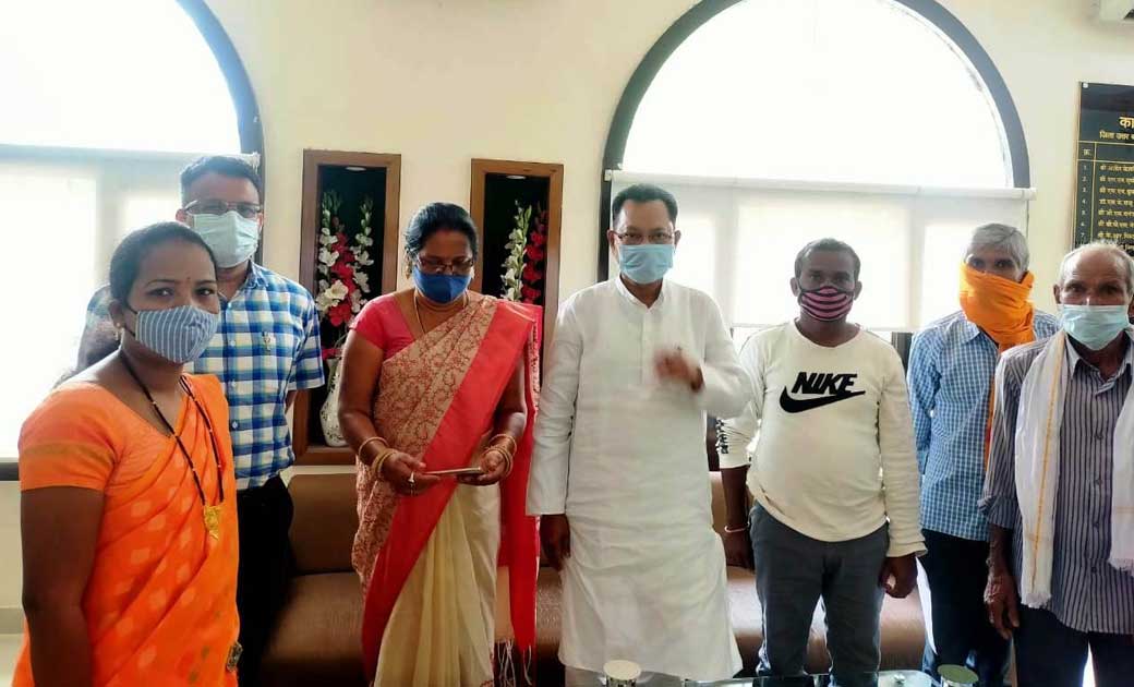 डुमरपानी में पेयजल के पाइप लाइन विस्तार के लिए 12. 37 लाख स्वीकृत