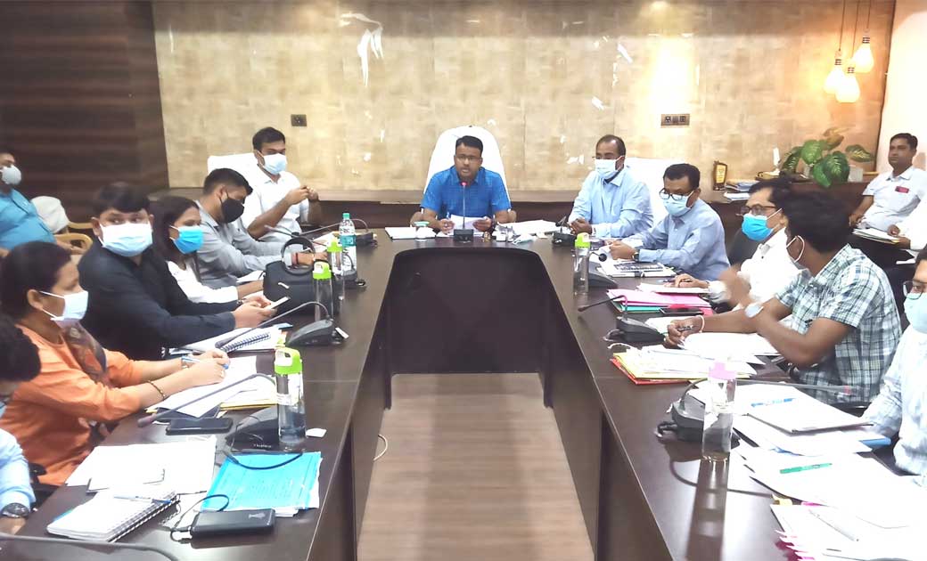 भवनविहीन आंगनबाड़ी केन्द्रों के बनेंगे भवन, सेवा भूमि के विक्रय पर कोटवार के विरूद्ध होगी कार्यवाही