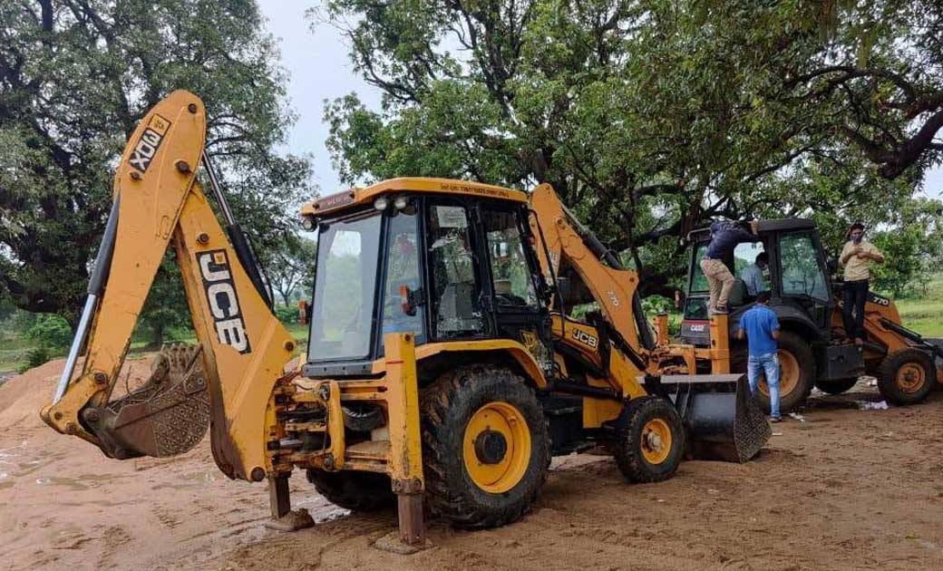महासमुंद : वर्ष 2020-21 में रेत के अवैध उत्खनन, परिवहन, भंडा... - CG Sandesh