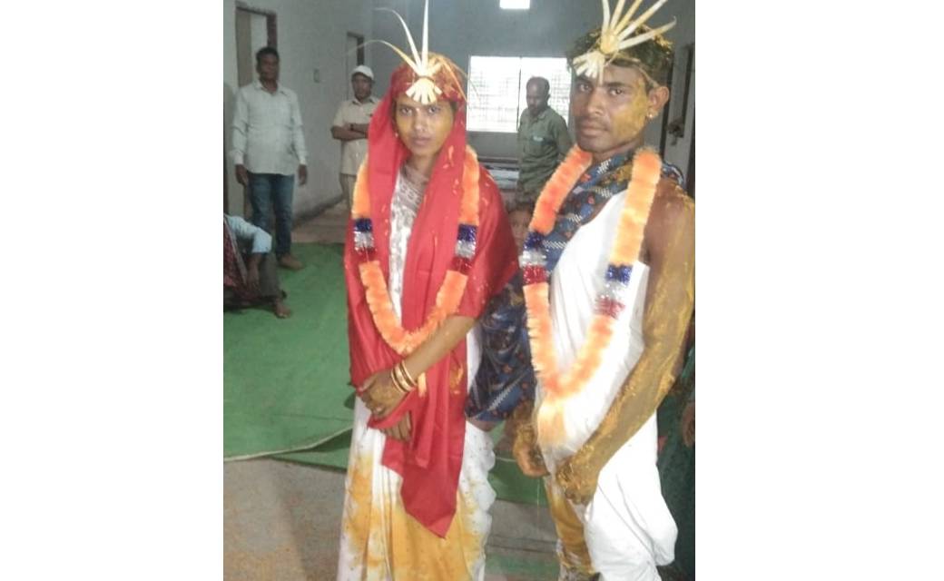 र्गोंड़ समाज के बैठक में सादगीपूर्ण शादी सम्पन्न - मनोहर