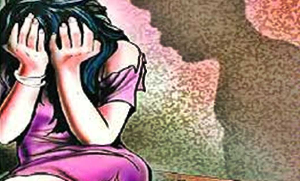 शादी का झांसा देकर किया गर्भवती, फिर शादी करने से किया इंकार.