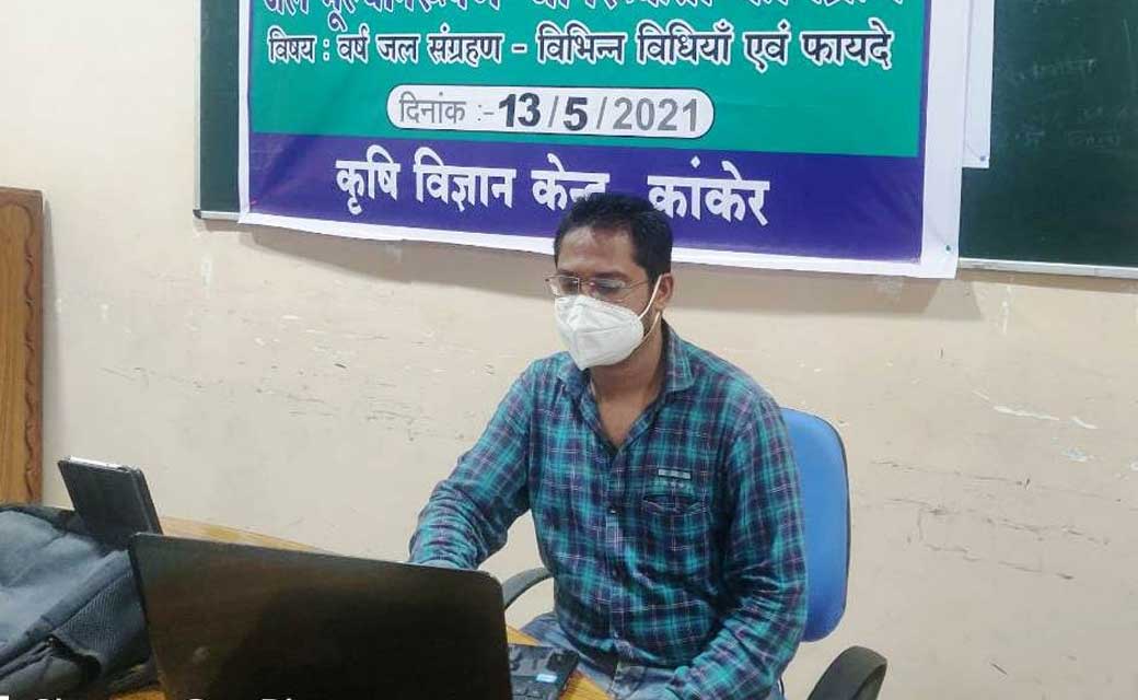 कुलगांव में चल रहे विकास कार्यो का जिला पंचायत सीईओ ने किया ... - CG Sandesh