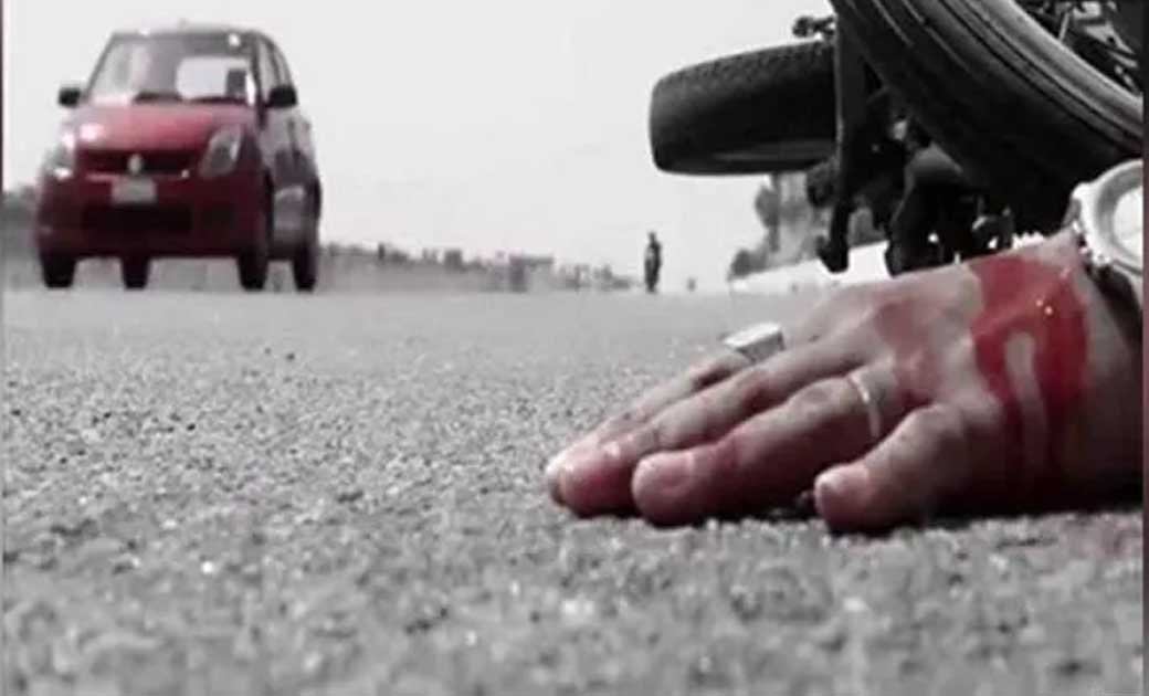 सांकरा : विपरीत दिशा से आ रही अज्ञात वाहन के ठोकर से बाइक सवार की मौत. 