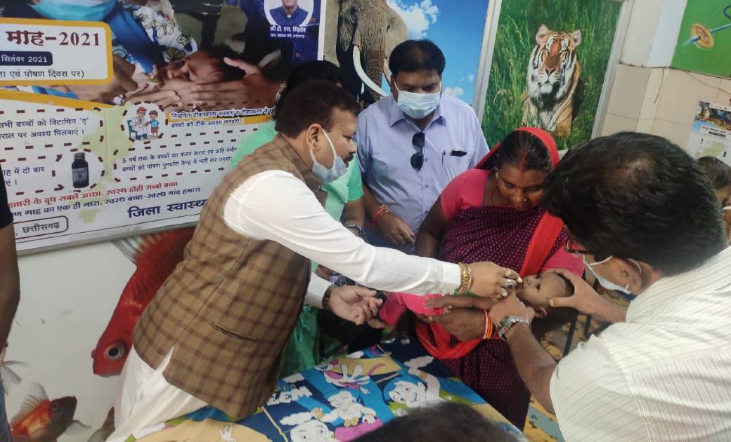 महासमुंद: संसदीय सचिव ने किया शिशु संरक्षण माह का शुभारम्भ - CG Sandesh