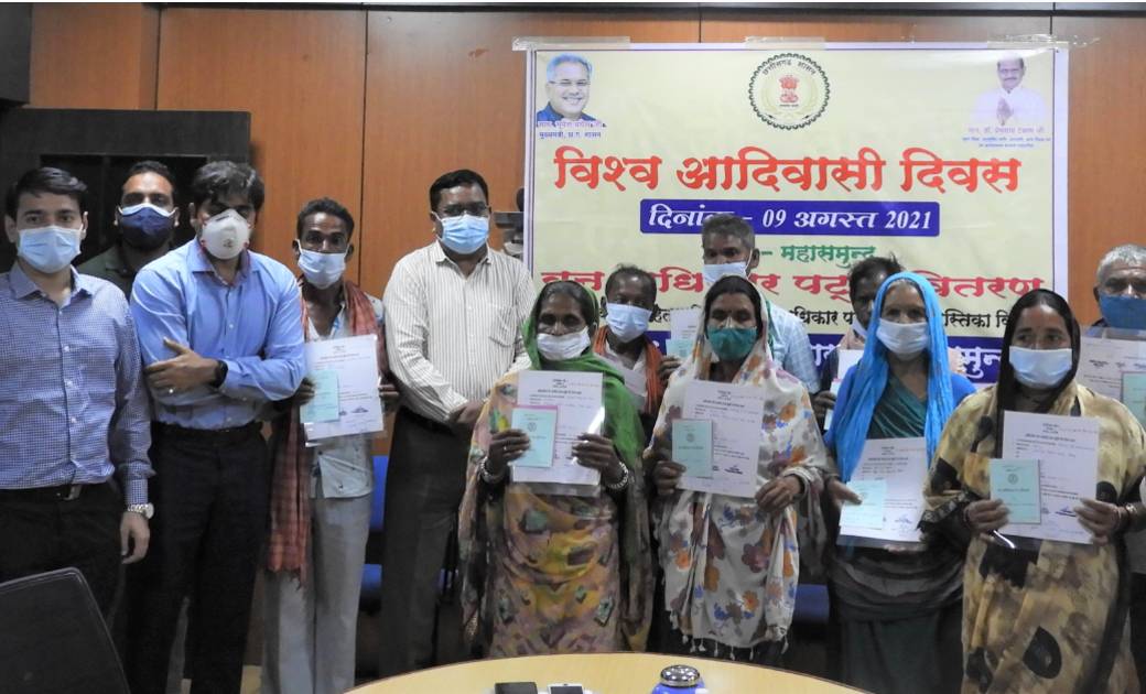 महासमुंद: विश्व आदिवासी दिवस पर आज ज़िले में 251 हितग्राहियो... - CG Sandesh