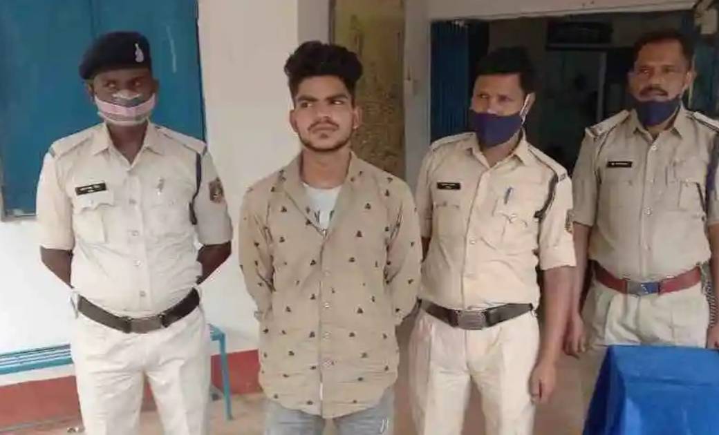 शादी का झांसा देकर नाबालिग लड़की को भगा ले जाकर दुष्कर्म करने... - CG Sandesh