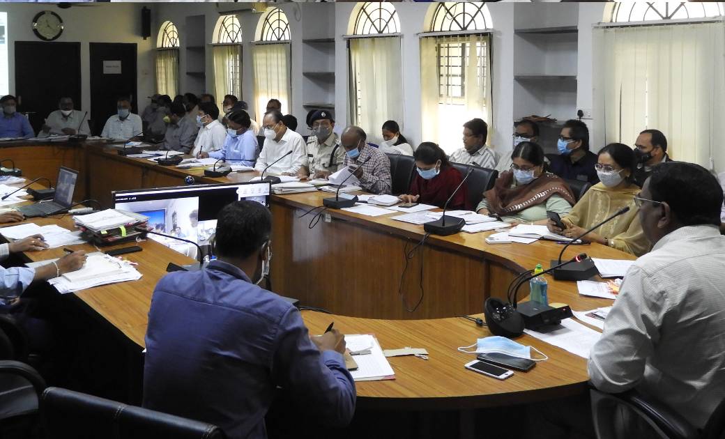 महासमुन्द: कलेक्टर की अध्यक्षता में जिला जल एवं स्वच्छता मिश... - CG Sandesh