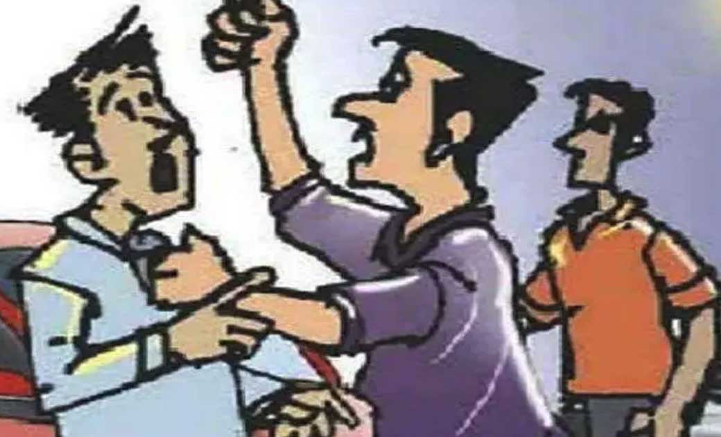 खल्लारी : सरपंच के साथ थाना गया था बोलकर कोटवार से गाली गलौज... - CG Sandesh