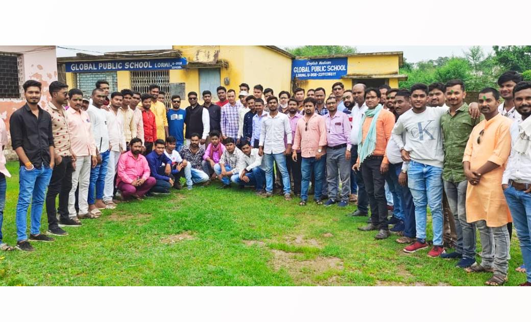 नवयुवक यादव समाज की बैठक यादव भवन लोरमी में सम्पन्न - CG Sandesh