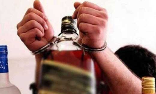 सरायपाली : 15 लीटर महुआ शराब के साथ दो गिरफ्तार.