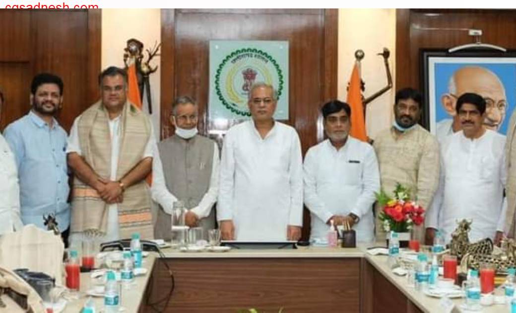 देश में लागू होगी छत्तीसगढ़ की गोधन न्याय योजना  संसद की स्थायी कृषि समिति ने की अनुशंसा