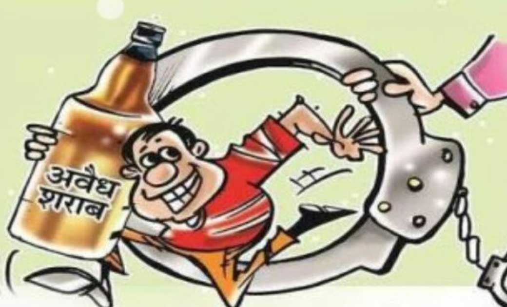 पटेवा : खट्टा से 06 लीटर महुआ शराब जप्त.