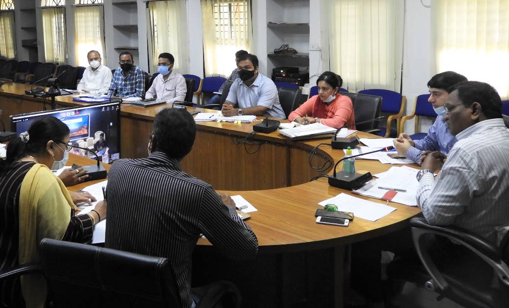 महासमुन्द: कलेक्टर ने कृषि विभाग, पशुपालन, क्रेडा सहित जनपद ... - CG Sandesh
