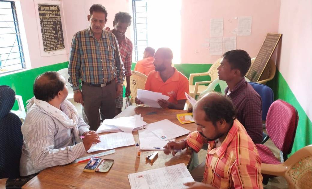 महासमुन्द: राजीव गांधी ग्रामीण भूमिहीन कृषि मजदूर न्याय योजन... - CG Sandesh