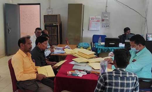 महासमुंद : प्रौढ़ शिक्षार्थी के आंकलन के लिए महापरीक्षा कल, आ... - CG Sandesh